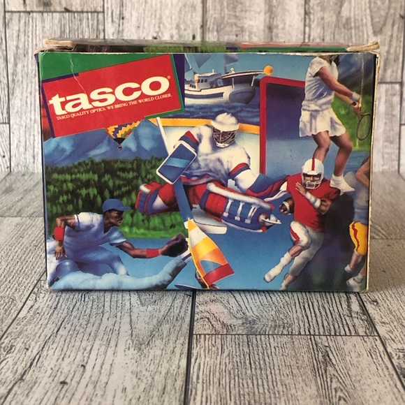 Tasco 165RB Black Compact Rubber Armored Folding Binoculars 8x21mm w/Case - Picture 5 of 11